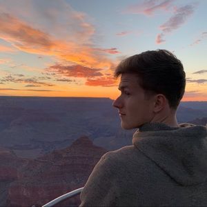 Meet your Posher, Ian